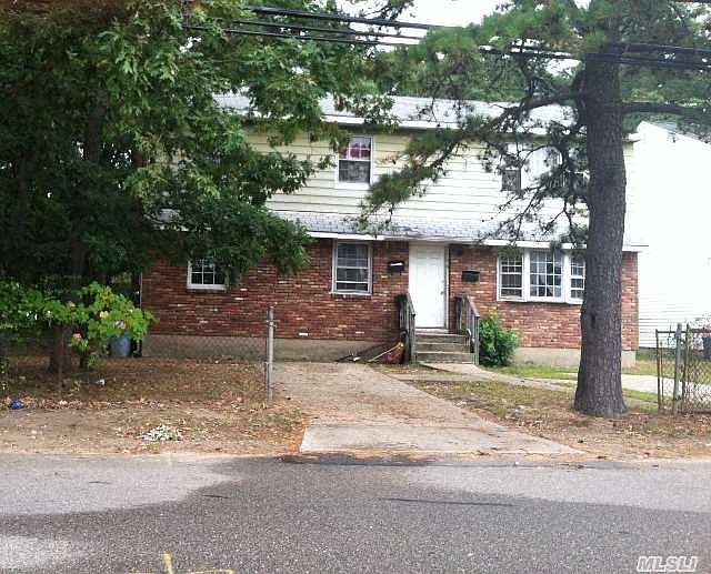 2nd image of 79 Washington Ave