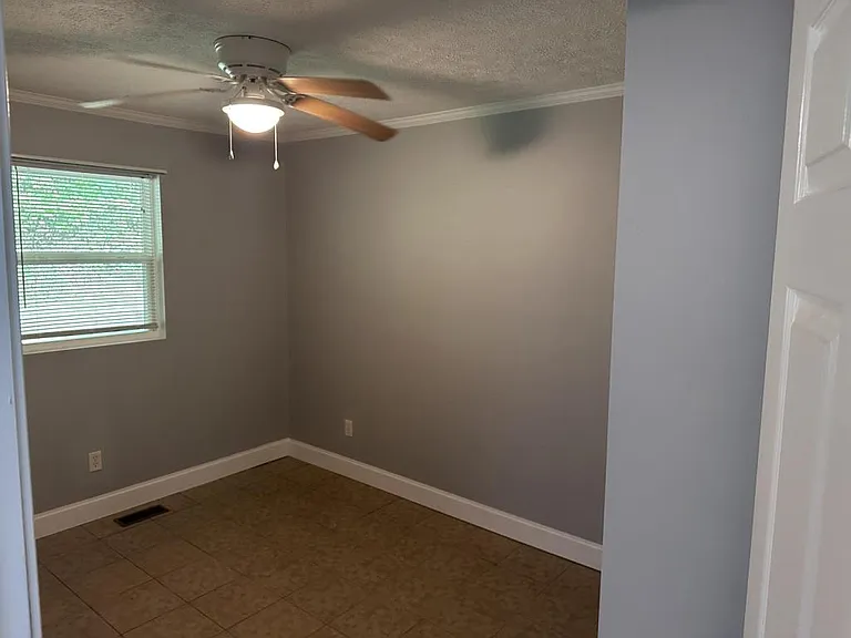 201 Correll Ln #1 — Photo 7