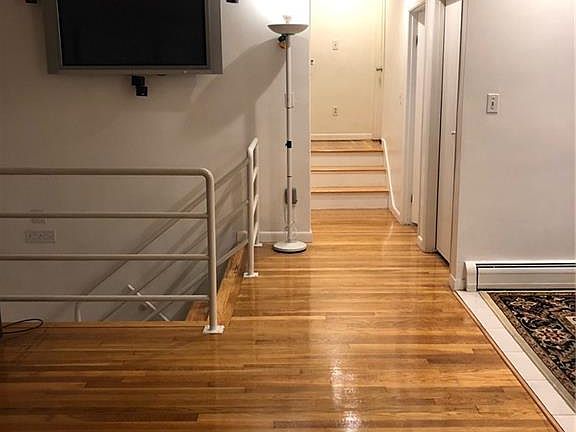 5th image of 25 Eilein Ave