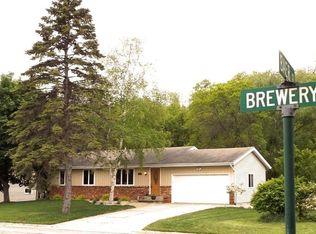 2847 Brewery Rd, Cross Plains, WI 53528