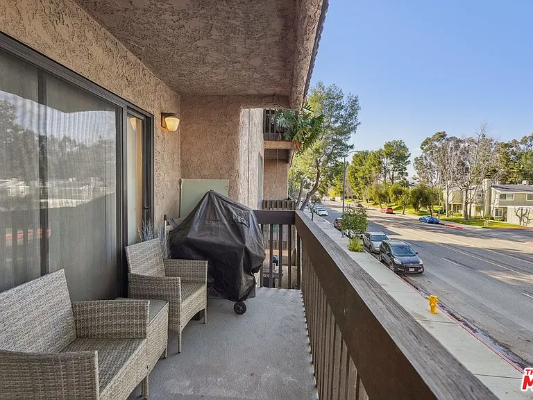 22100 Burbank Blvd #260G — Photo 19