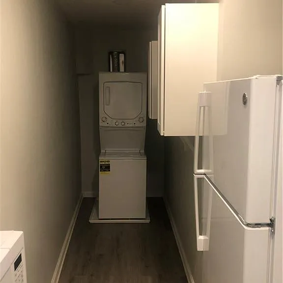 700 Lynn Cir SW — Photo 16
