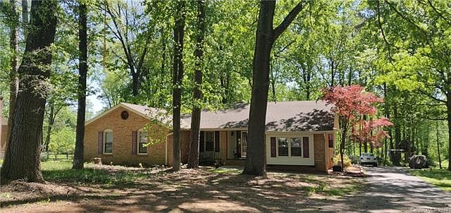 1st image of 6942 Pine Lake Ln #4L