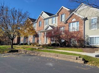 1139 Reserve Dr, Elgin, IL 60124