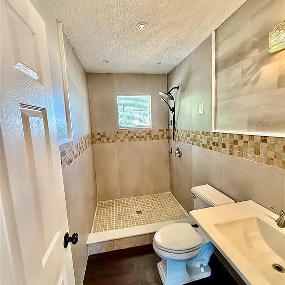 8124 Cormel St #8126 — Photo 10
