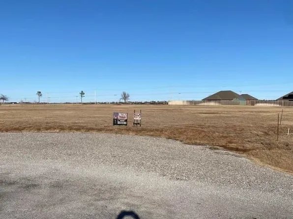 13265 NE Clearwater Cir, Elgin, OK 73538