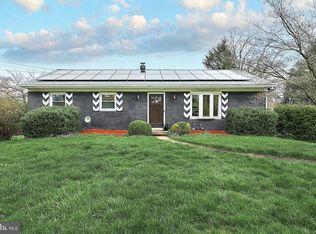 3161 Parker Dr, Lancaster, PA