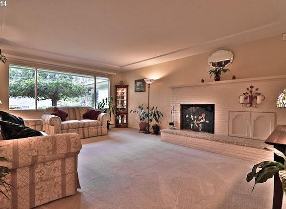 2nd image of 12462 SE Guilford Dr