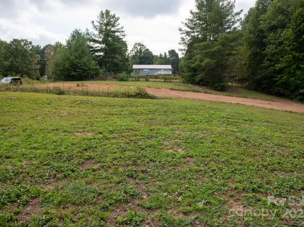 4277 Chinquapin Cir #75, Lenoir, NC 28645