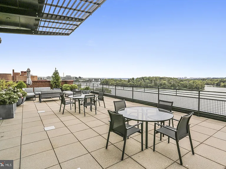 3303 Water St NW #5N — Photo 45
