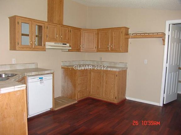4th image of 6820 S Oakridge Ave