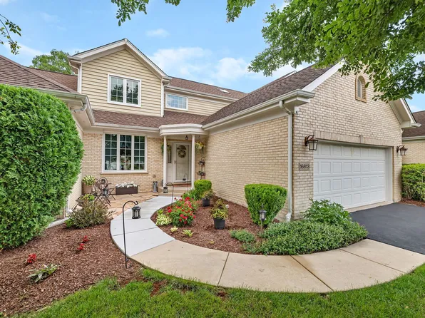 16813 Cardinal Dr, Orland Park, IL 60467