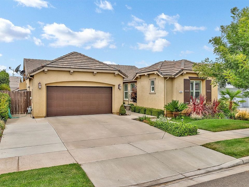 1st image of 432 Applegate Dr