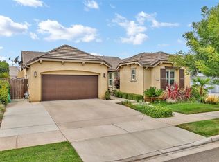 432 Applegate Dr, Oakdale, CA 95361