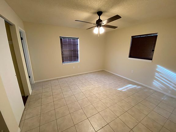 5th image of 607 Ridge Pl