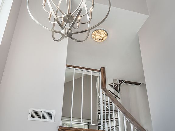 3rd image of 3 Avon Dale Road #3