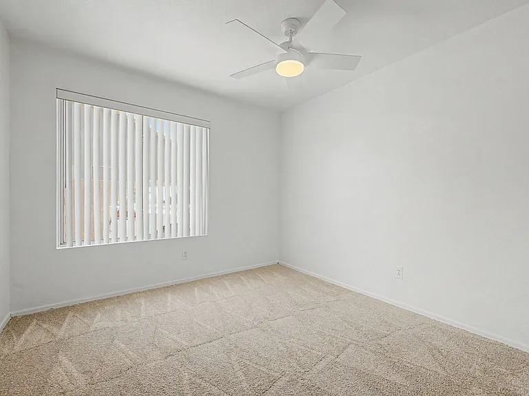 17807 N Juneberry Dr — Photo 25