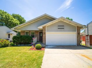 2671 Southlawn St, Ypsilanti, MI 48197