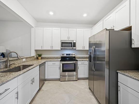 2nd image of 14239 Pine Lodge Ln