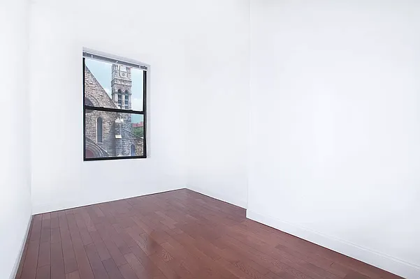 Rented by Bohemia Realty Group | media 20