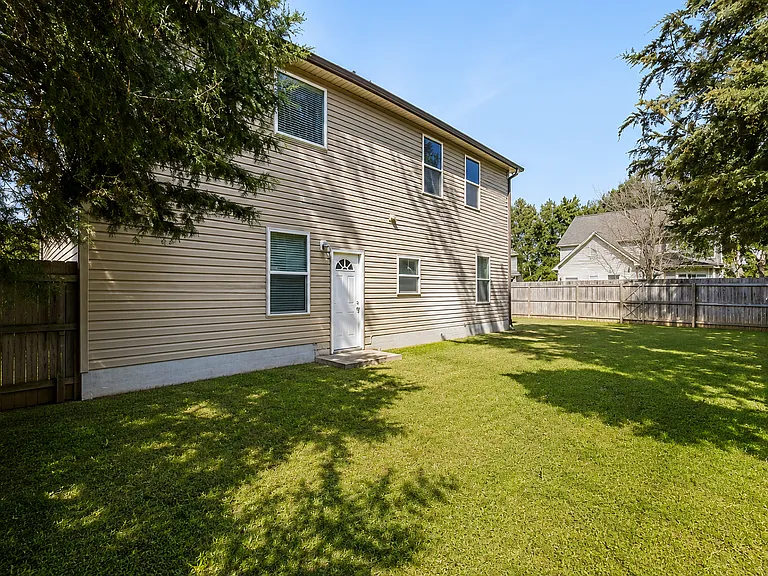 141 Back Cedar Ln — Photo 21