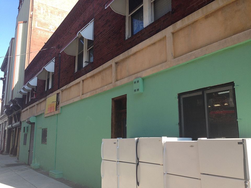 2nd image of 2201-03 N Front St