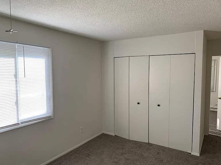 Lockport South Apartments — Photo 12