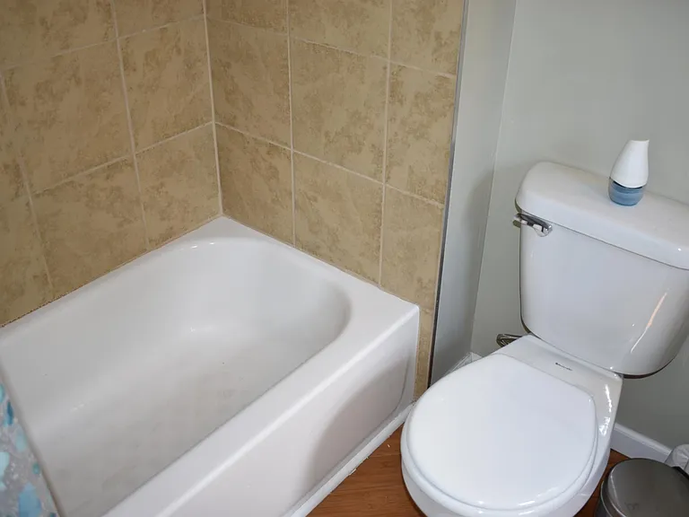 2326 Primrose St — Photo 21