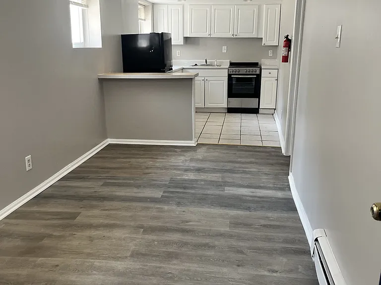 4533 Locust St #1 — Photo 1
