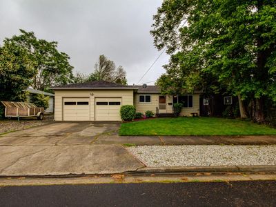 1300 Fortune Dr, Medford, OR, 97504