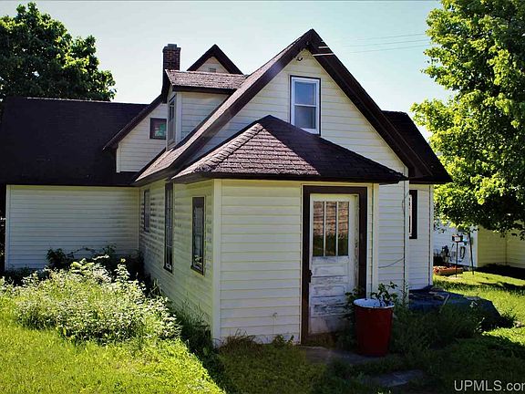 3rd image of N16551 Linden St