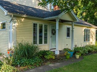 1960 Dublin Rd, Penfield, NY 14526