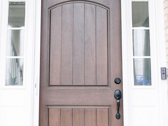3rd image of 13127 Blackstone Ln