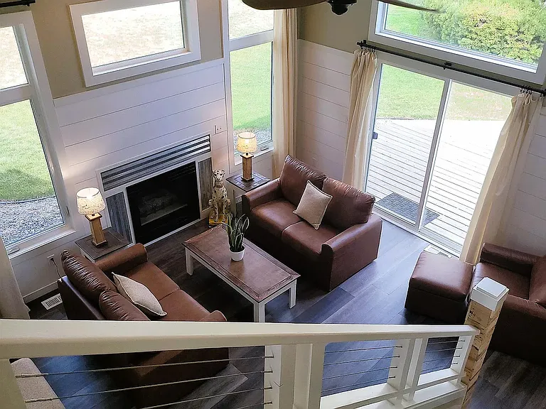 1210 Walnut Creek Ct — Photo 16