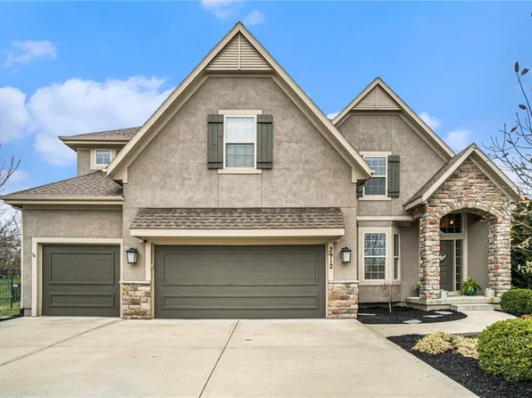 2912 W 145th St, Leawood, KS 66224