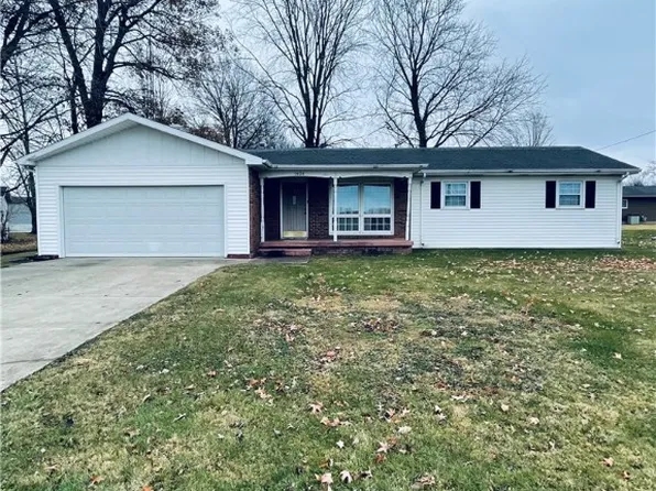 1404 N 7th St, Marshall, IL 62441