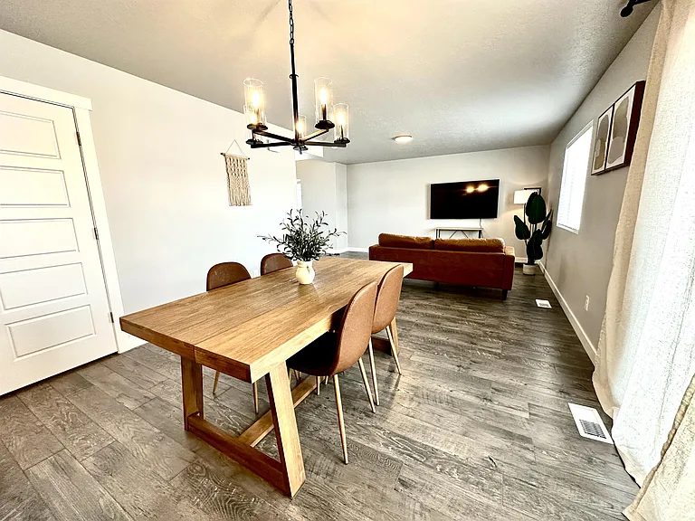 1415 N 3500 W — Photo 7