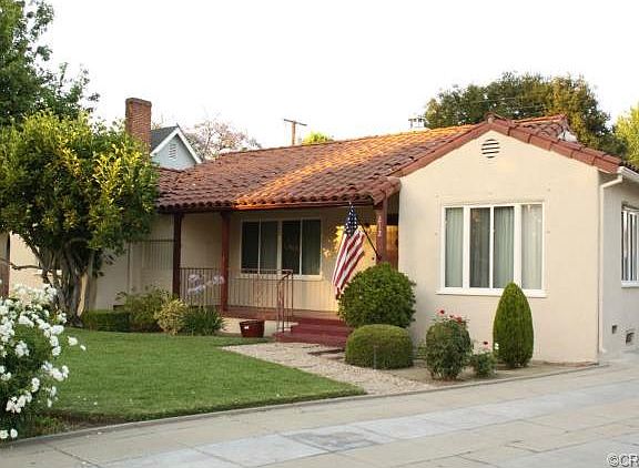 2nd image of 212 N Hollenbeck Ave