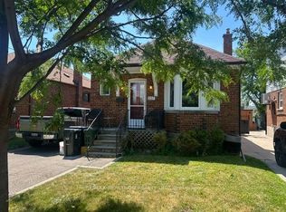 537 Glen Park Ave, Toronto, ON M6B 2G2
