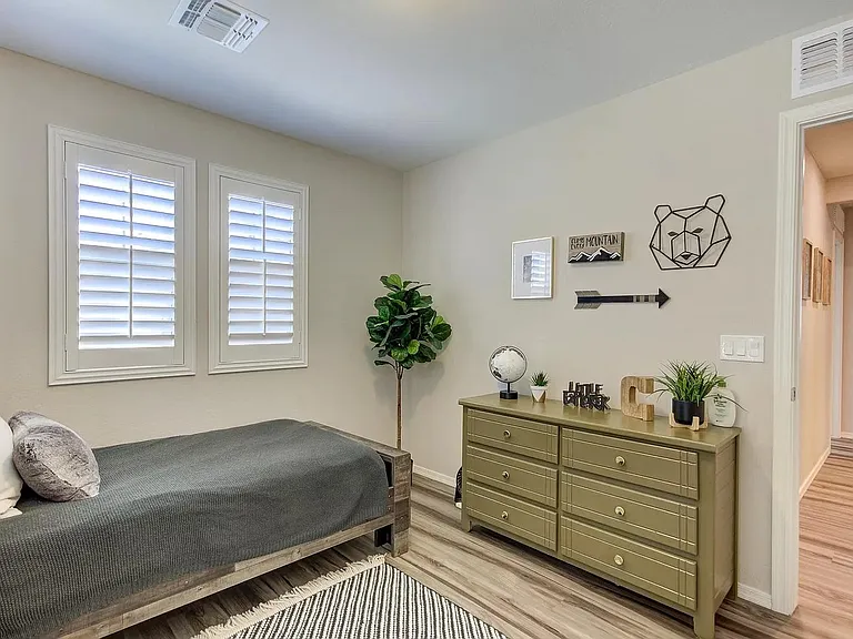 2901 S Colorado St — Photo 23
