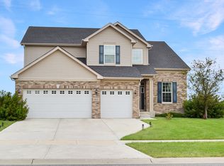 9520 W 103rd St, Saint John, IN 46373