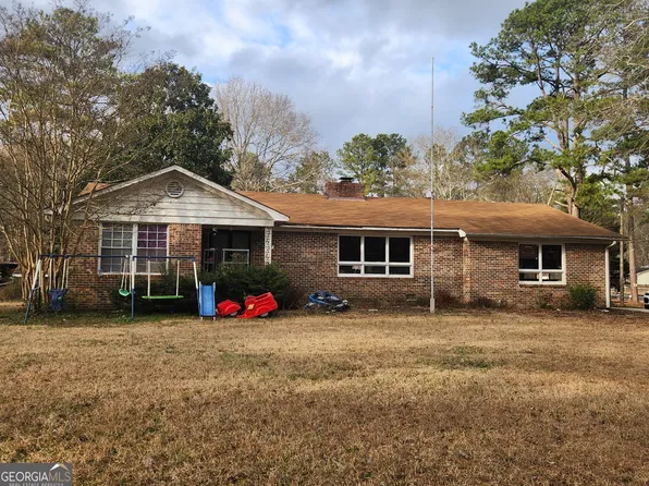 1467 Fleetwood Dr, Griffin, GA 30223