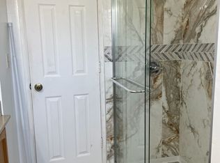 1 bed 1 bath in Fullerton, Fullerton, CA 92833