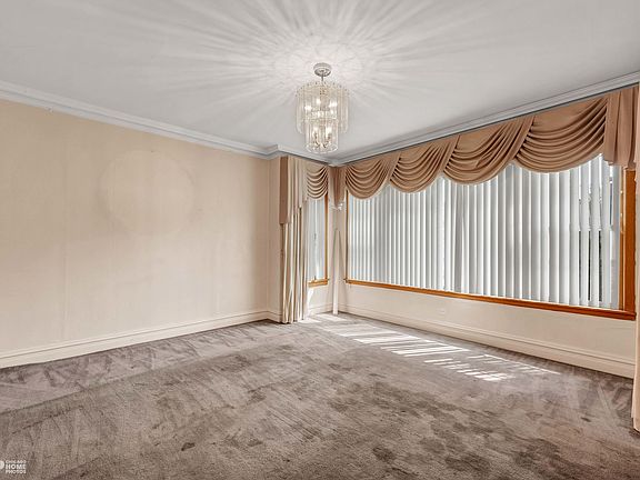 3rd image of 5134 N Central Park Ave
