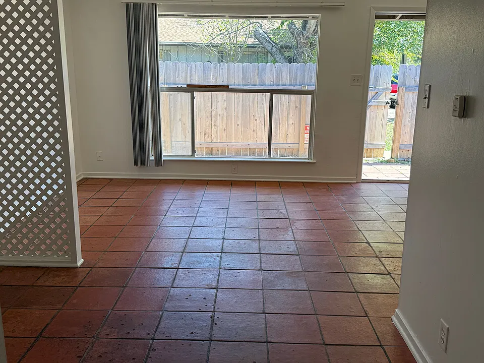 1912 Santa Clara St #4