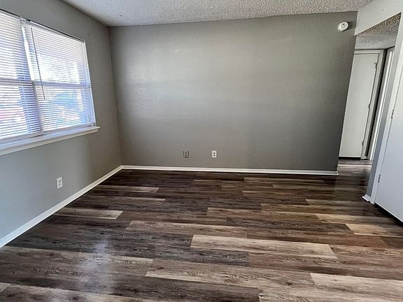 3rd image of 104 S Moore Ave #415-4