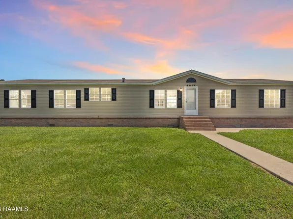 4014 Rue Martine, New Iberia, LA 70560