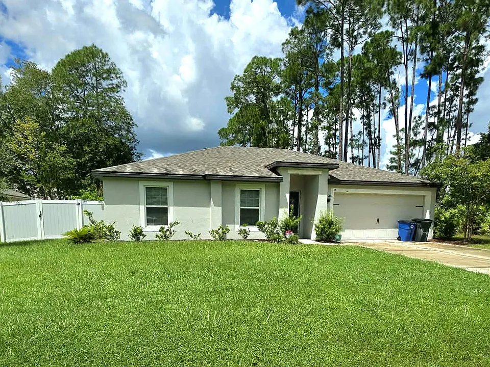 37 Bennett Ln