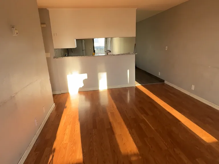 16384 Foothill Blvd #10 — Photo 4