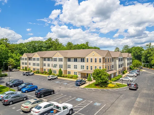 135 Beach Rd #105, Salisbury, MA 01952